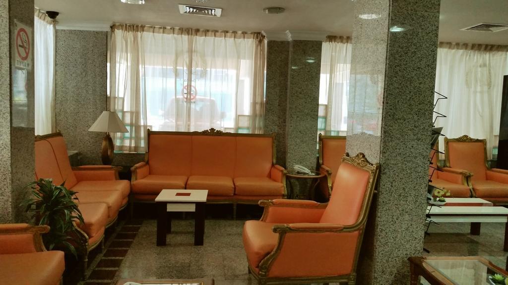 Deebaj Al Khabisi Plaza Aparthotel Dubai Exterior photo