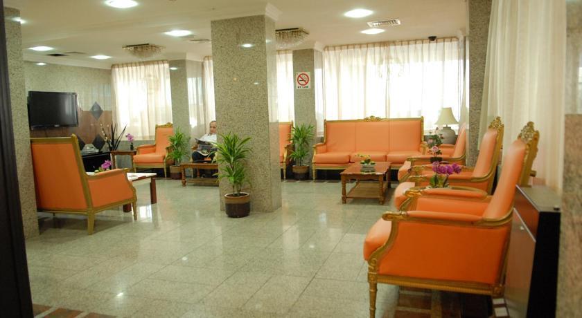 Deebaj Al Khabisi Plaza Aparthotel Dubai Exterior photo