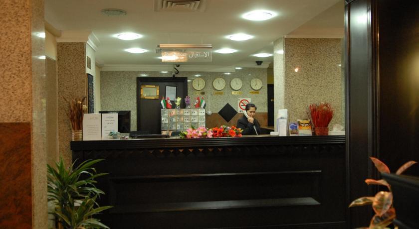 Deebaj Al Khabisi Plaza Aparthotel Dubai Exterior photo
