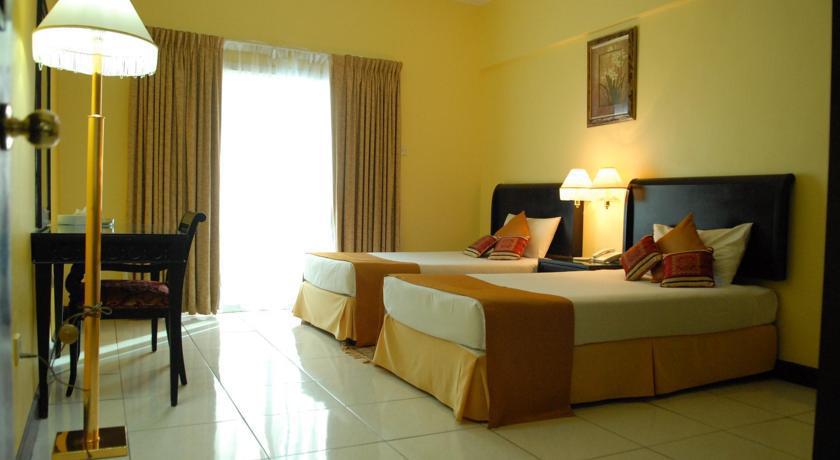 Deebaj Al Khabisi Plaza Aparthotel Dubai Exterior photo